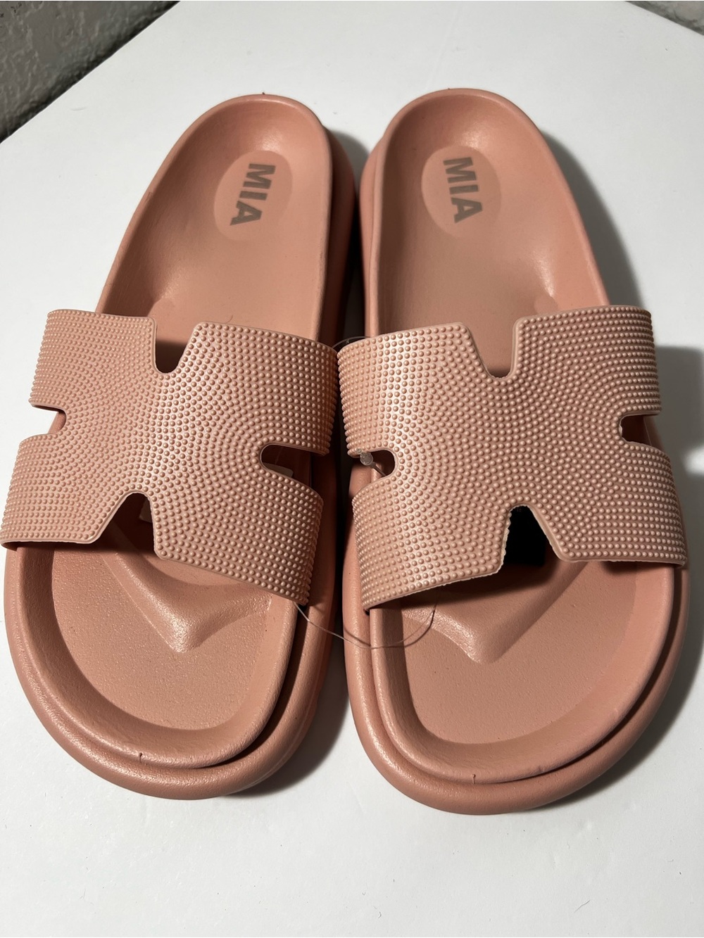 MIA Bertini H Band Slide Sandals Blush Pink Size 9 summer beach cushioned NWT